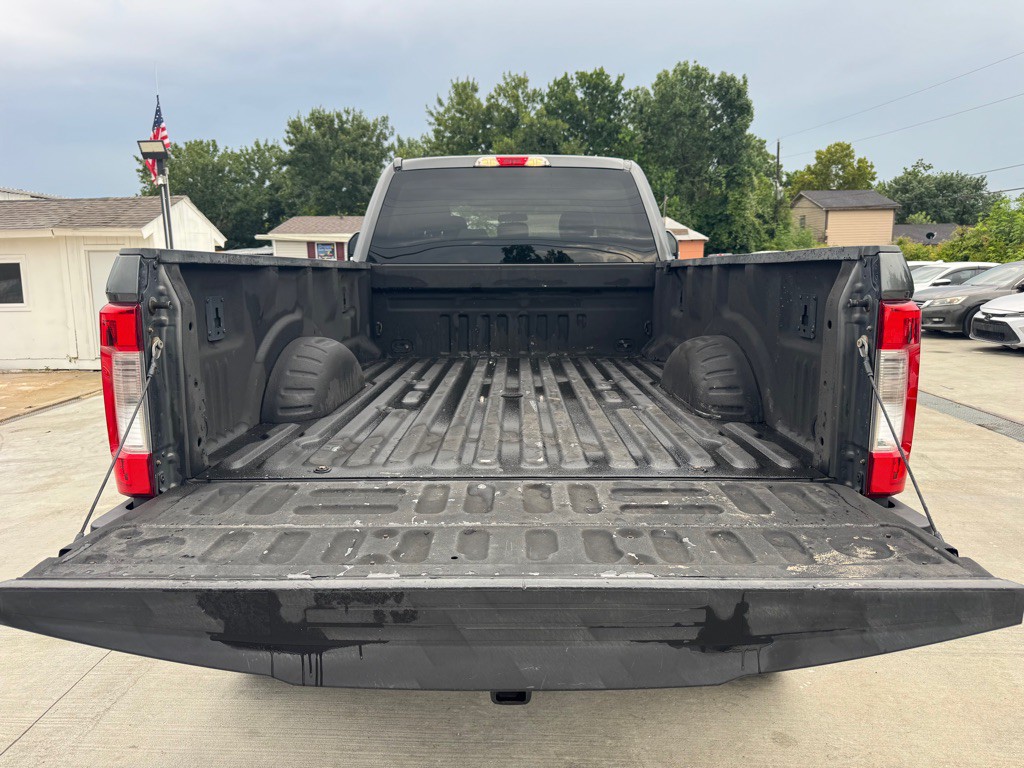 2018 Ford F-250 Image 9