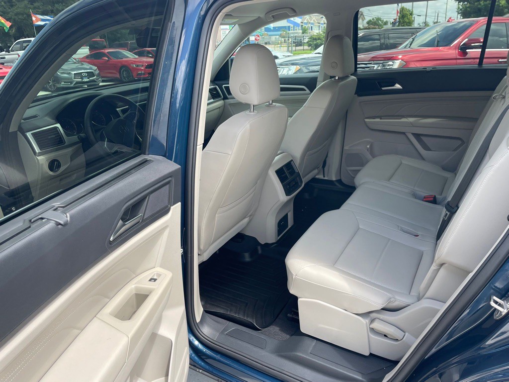 2021 Volkswagen Atlas Image 11