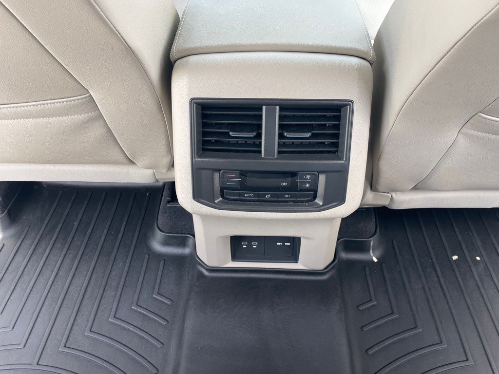 2021 Volkswagen Atlas Image 16
