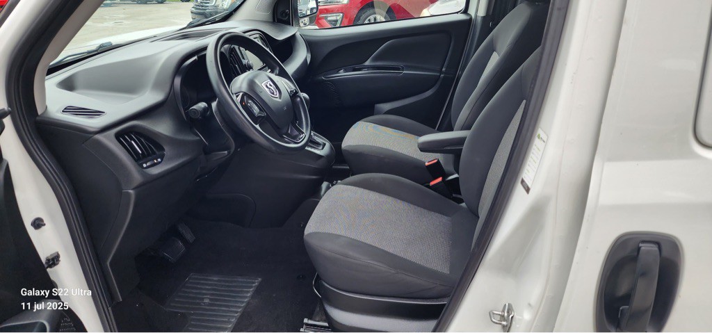 2019 RAM Promaster Image 16