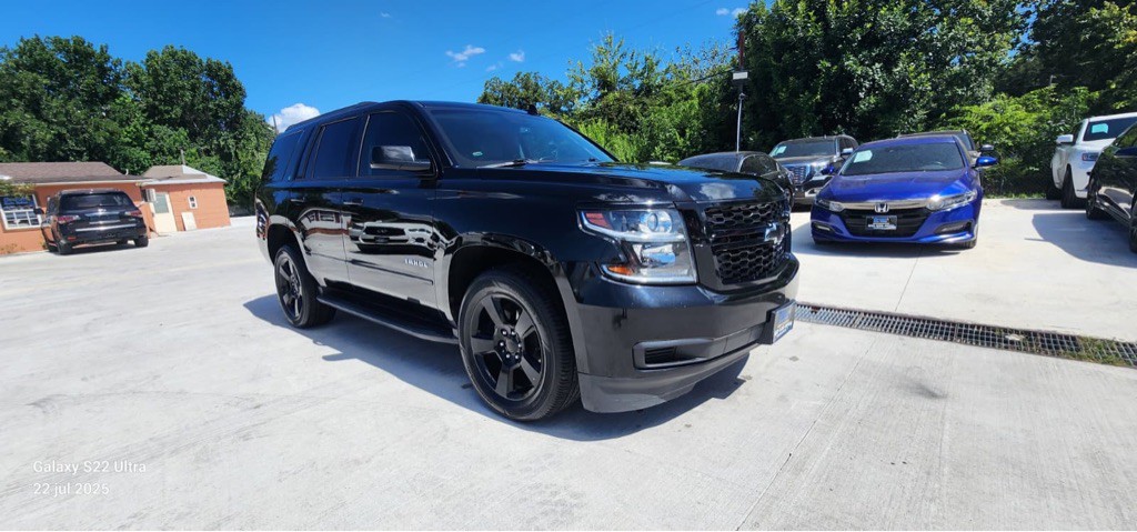 2019 Chevrolet Tahoe Image 3
