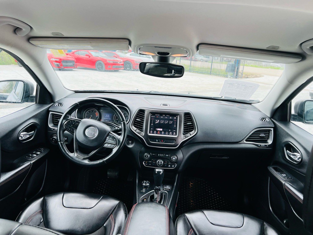 2019 Jeep Cherokee Image 18