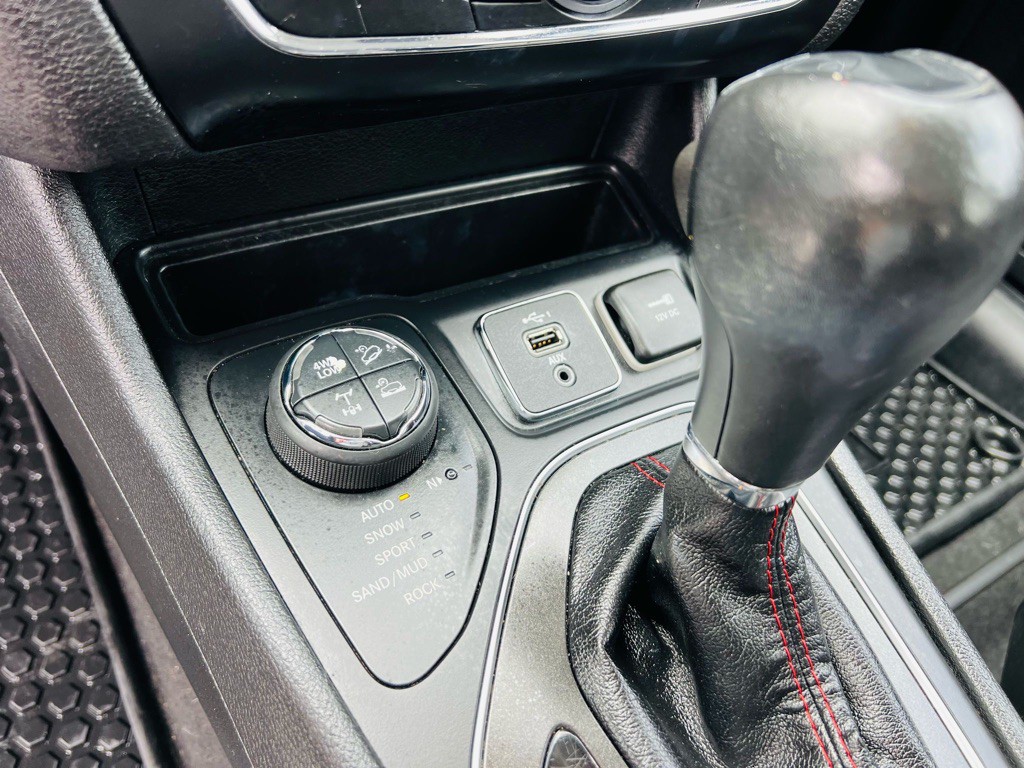 2019 Jeep Cherokee Image 19