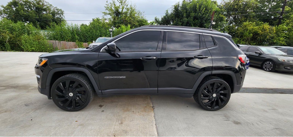 2018 Jeep Compass Image 4