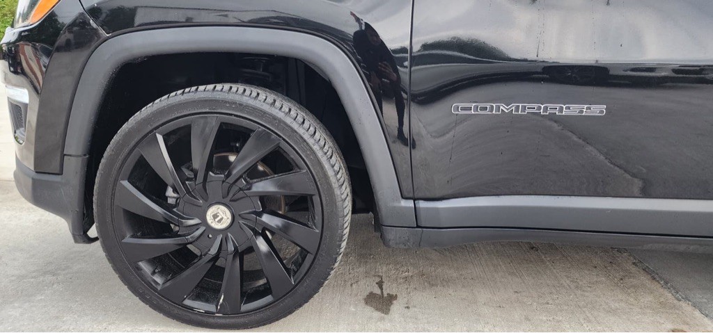 2018 Jeep Compass Image 14