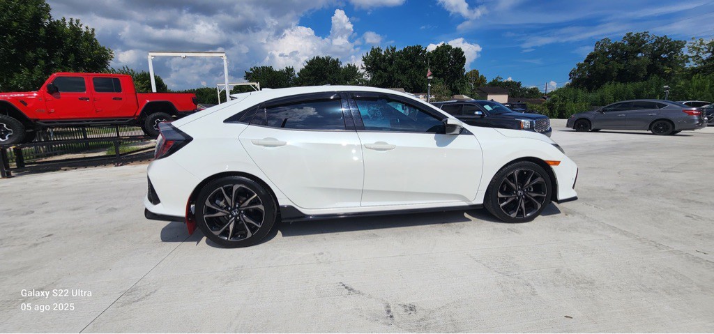2019 Honda Civic Image 4