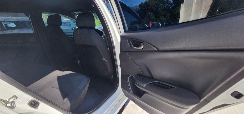 2019 Honda Civic Image 17