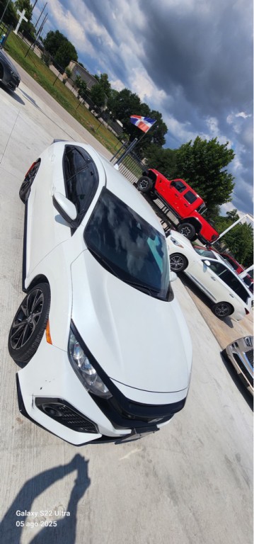 2019 Honda Civic Image 21