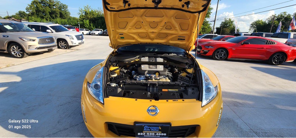2017 Nissan 370Z Image 7