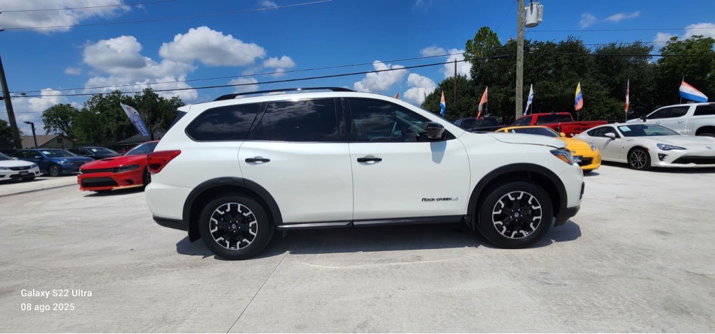 2020 Nissan Pathfinder Image 7
