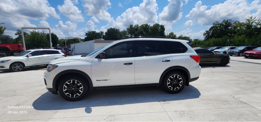 2020 Nissan Pathfinder Image 8