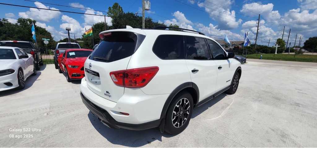 2020 Nissan Pathfinder Image 9