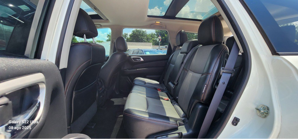 2020 Nissan Pathfinder Image 19