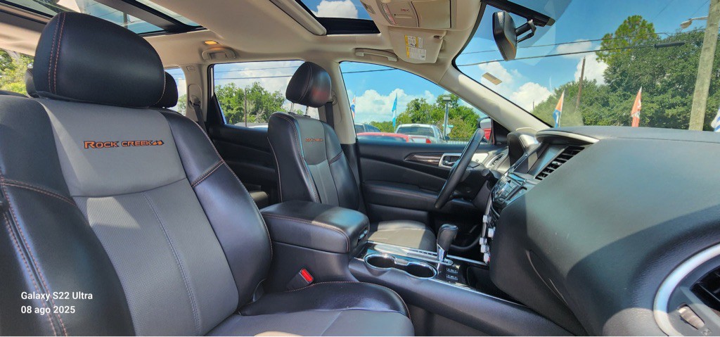 2020 Nissan Pathfinder Image 22