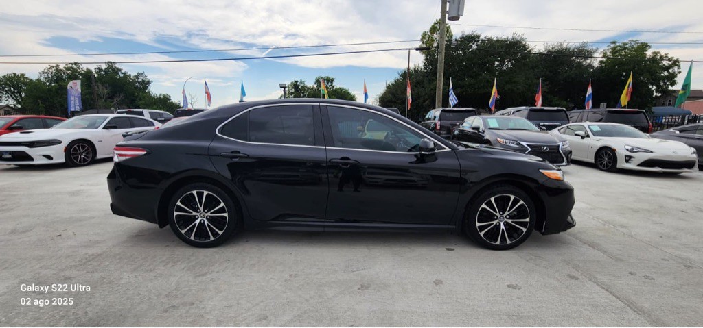 2020 Toyota Camry Image 5