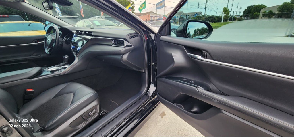 2020 Toyota Camry Image 14