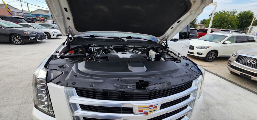 2016 Cadillac Escalade Image 27