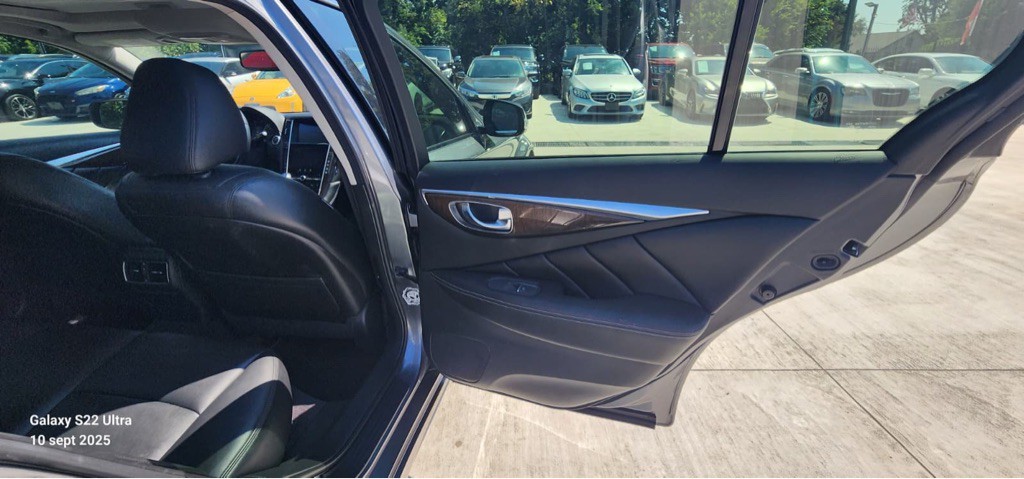2018 INFINITI Q50 Image 15