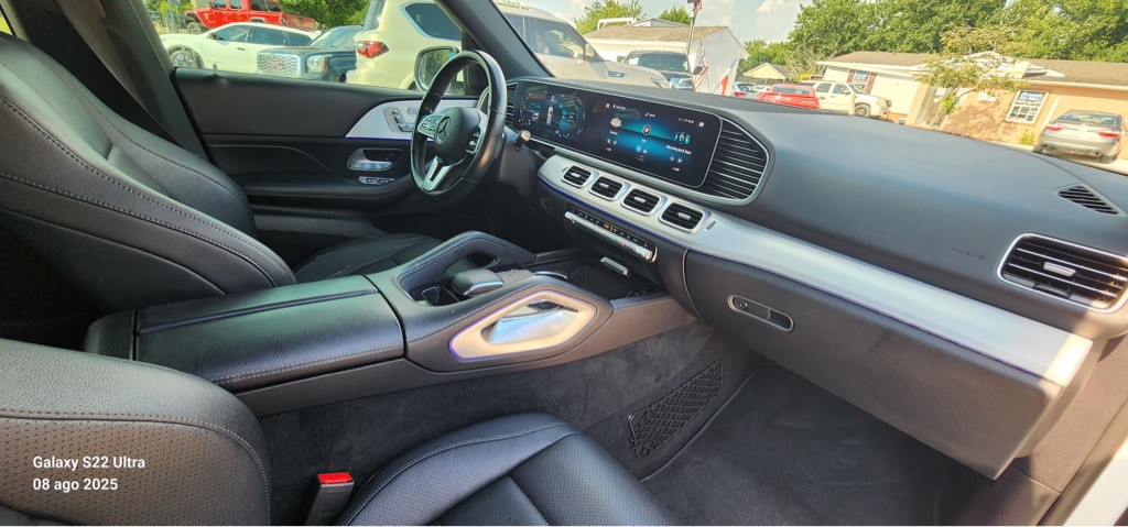2020 Mercedes-Benz GLE-Class Image 25