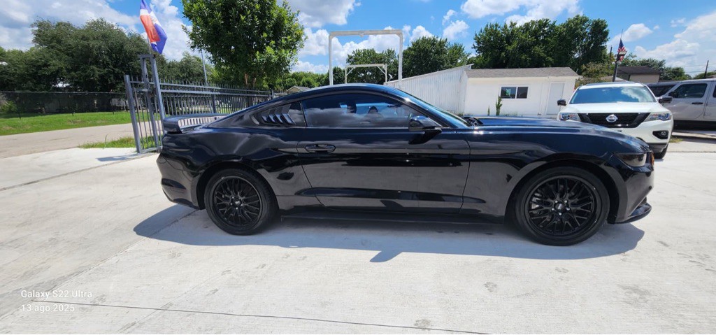 2016 Ford Mustang Image 4