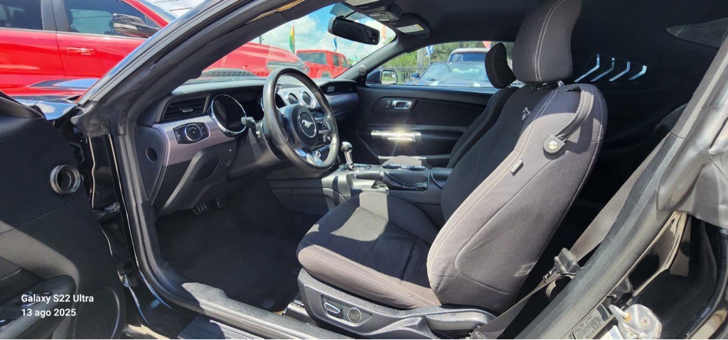 2016 Ford Mustang Image 10