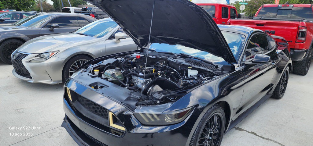 2016 Ford Mustang Image 16