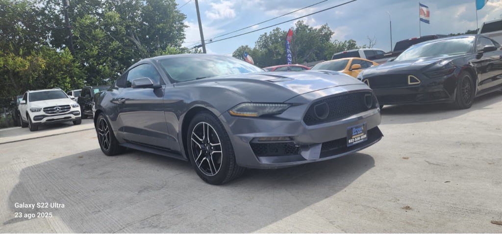 2021 Ford Mustang Image 3