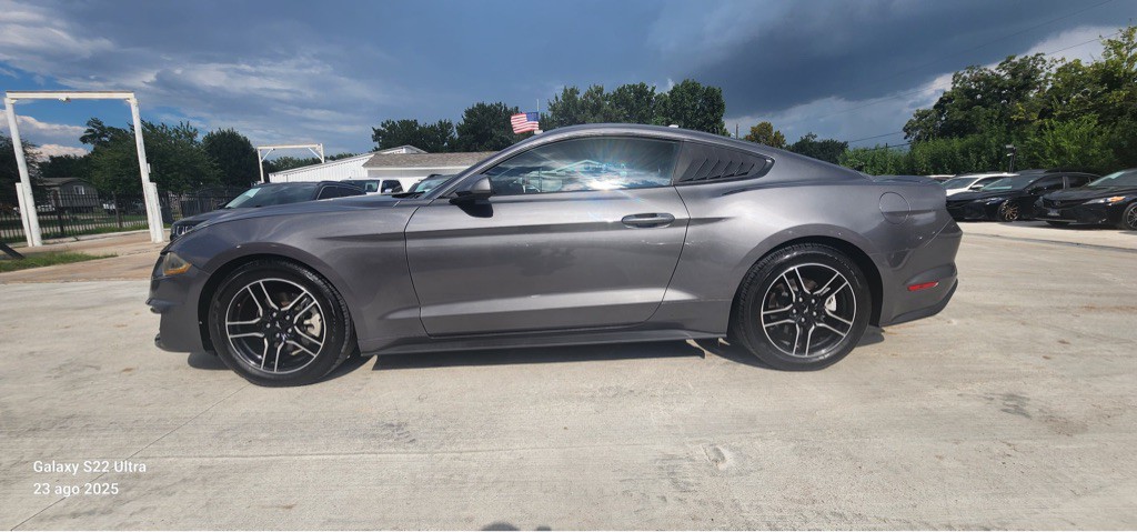 2021 Ford Mustang Image 11