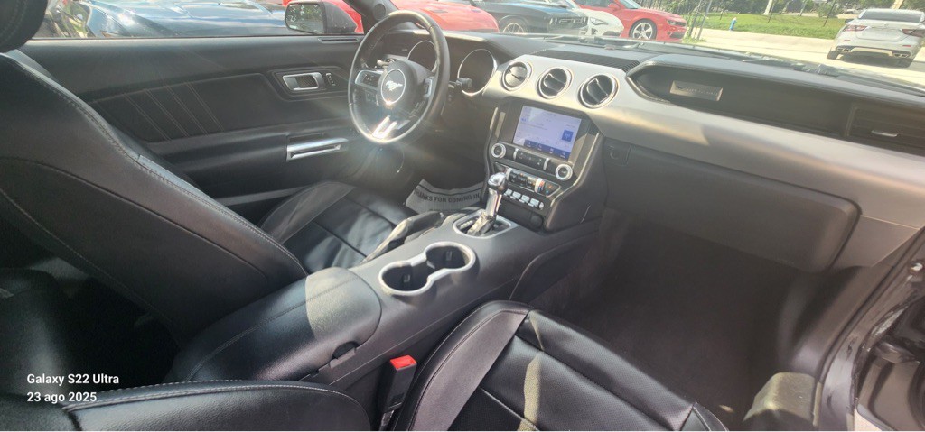 2021 Ford Mustang Image 23