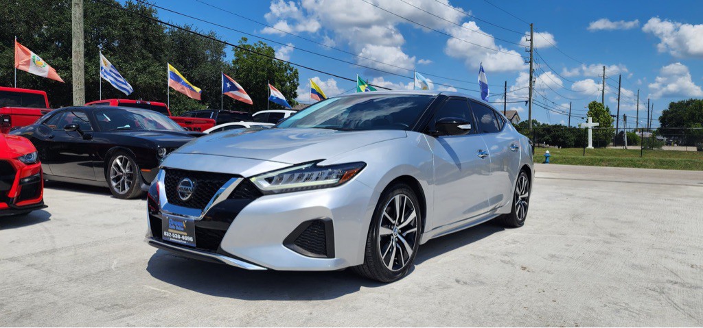2021 Nissan Maxima Image 1
