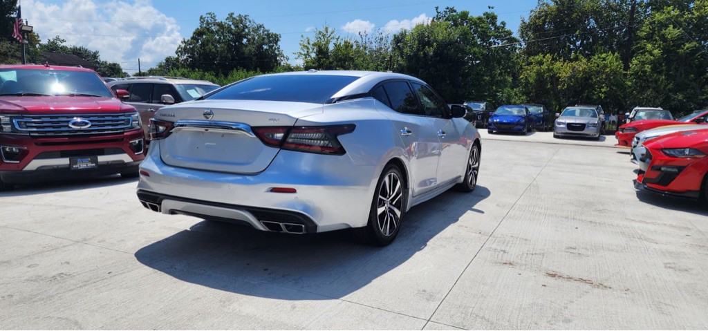 2021 Nissan Maxima Image 8