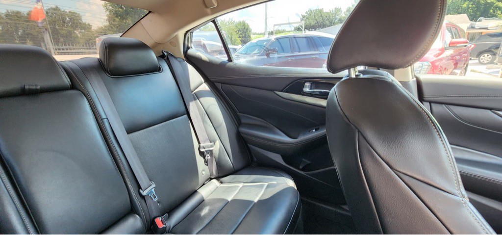 2021 Nissan Maxima Image 17