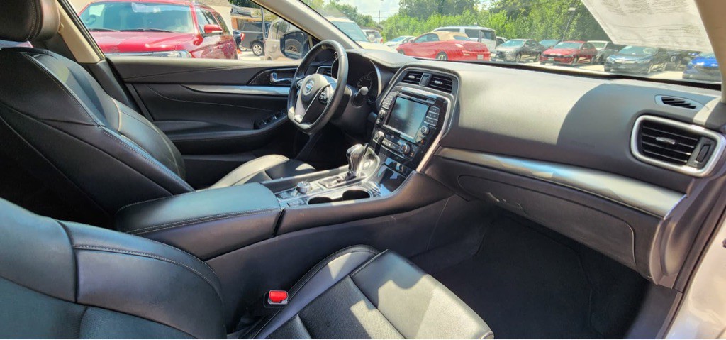 2021 Nissan Maxima Image 18