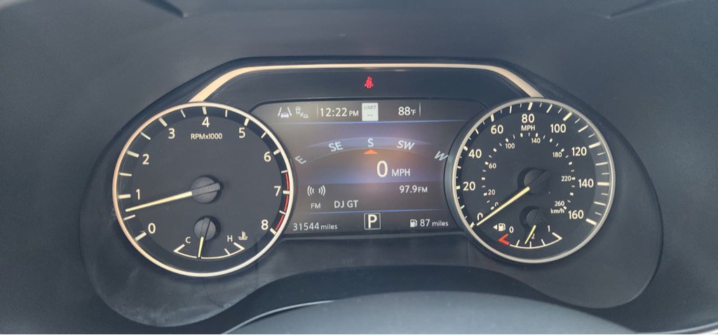 2021 Nissan Maxima Image 24