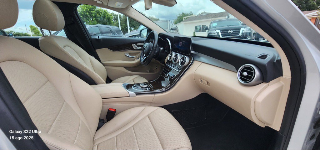 2019 Mercedes-Benz C-Class Image 28