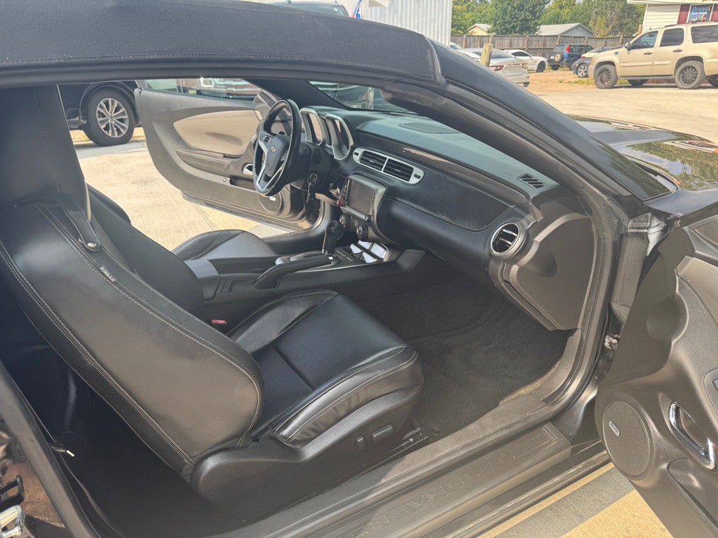 2014 Chevrolet Camaro Image 13