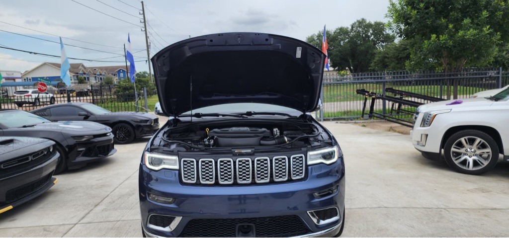 2020 Jeep Grand Cherokee Image 4
