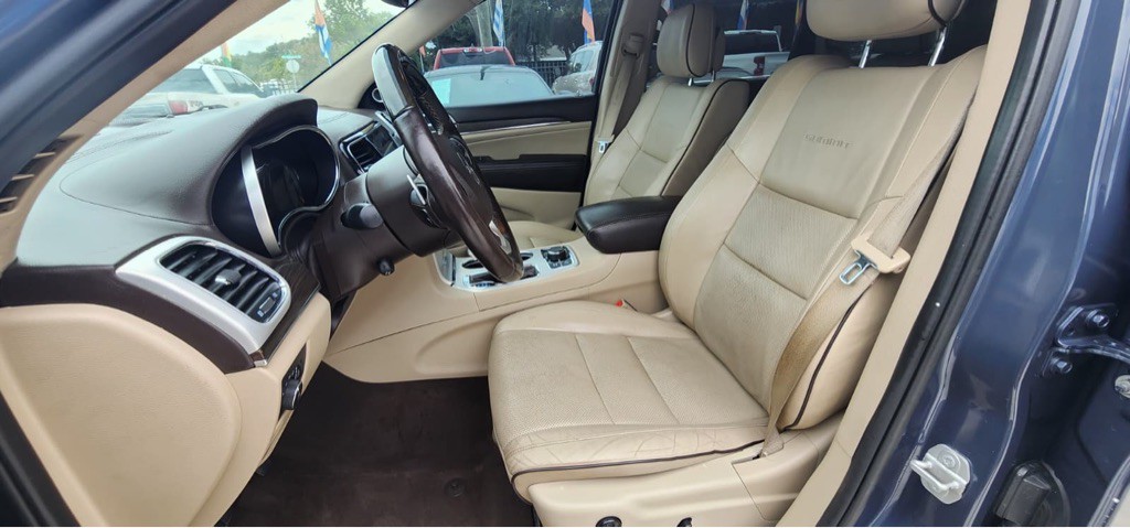 2020 Jeep Grand Cherokee Image 17