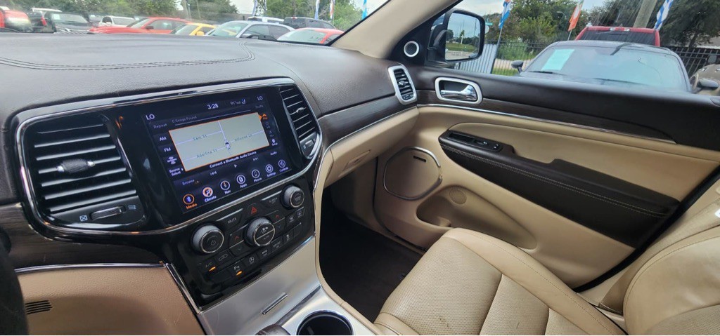 2020 Jeep Grand Cherokee Image 23