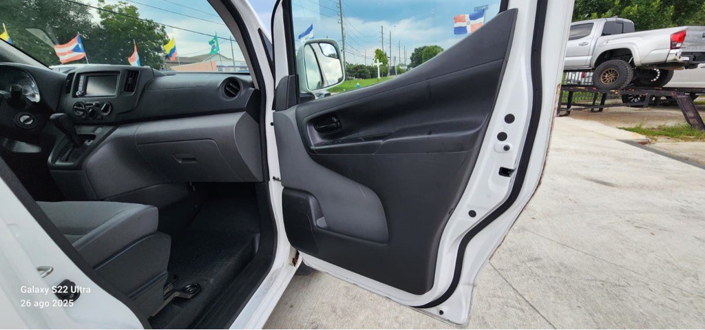2020 Nissan NV200 Image 9