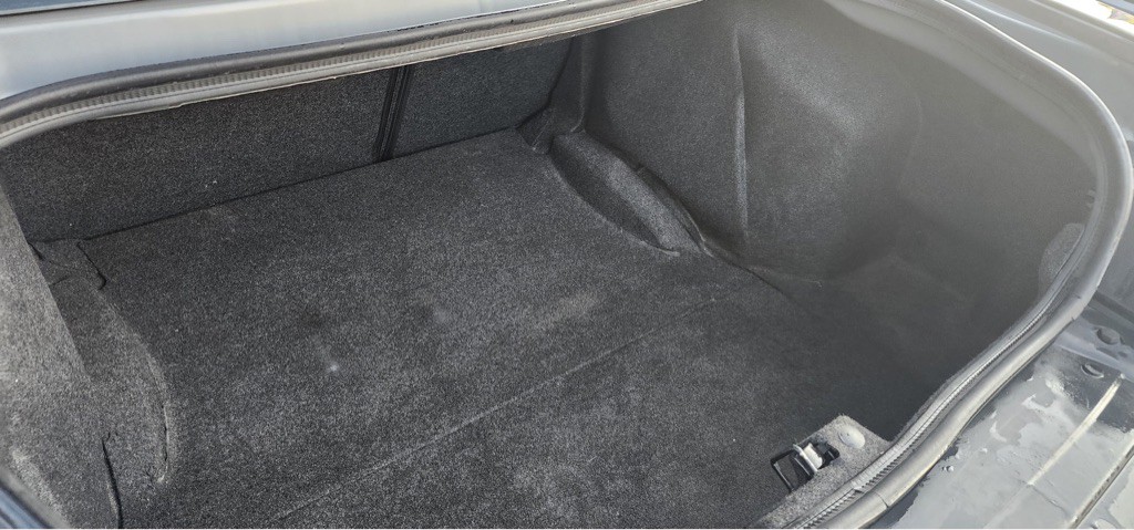 2019 Dodge Challenger Image 10