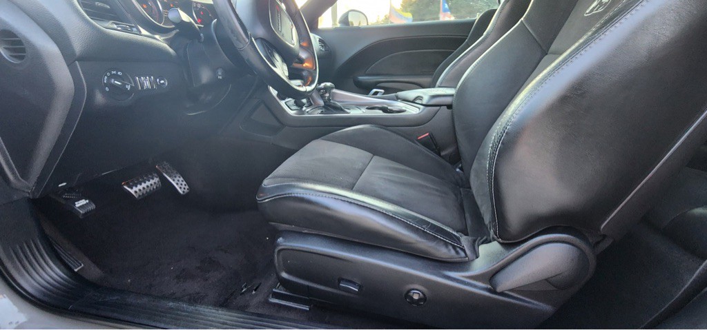2019 Dodge Challenger Image 14