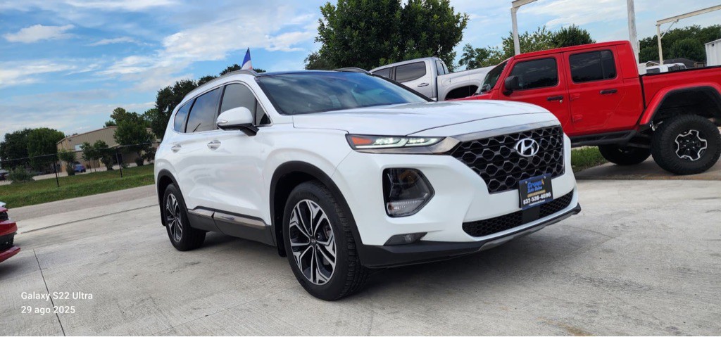 2020 Hyundai Santa Fe Image 4