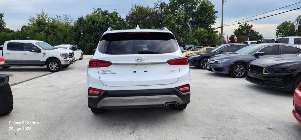 2020 Hyundai Santa Fe Image 9