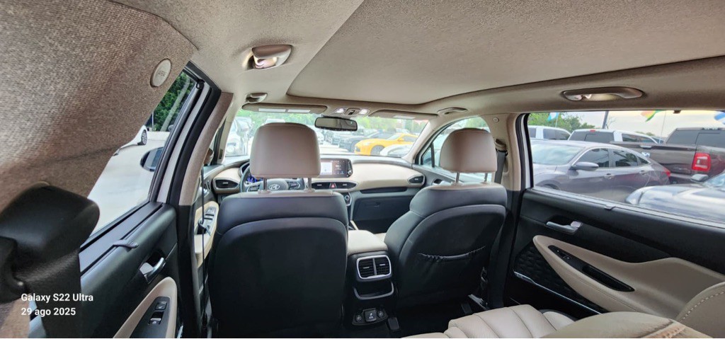 2020 Hyundai Santa Fe Image 18
