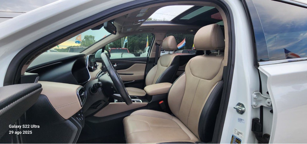 2020 Hyundai Santa Fe Image 25
