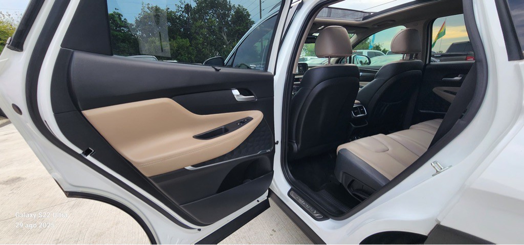 2020 Hyundai Santa Fe Image 29
