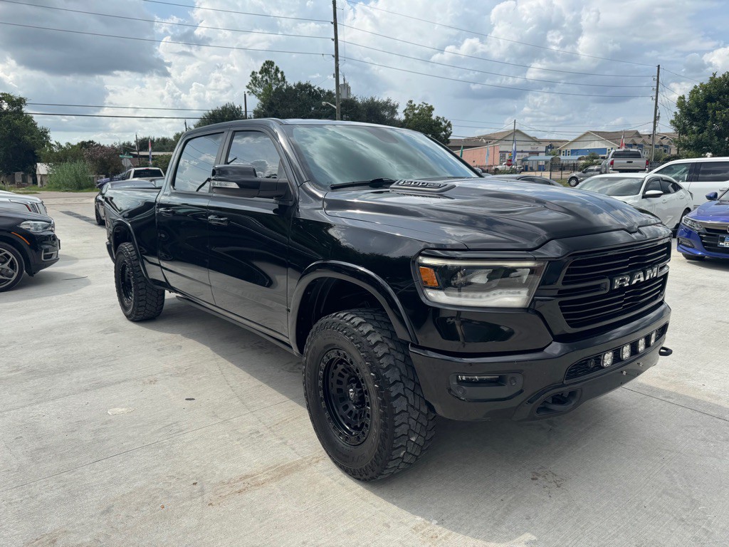2019 RAM 1500 Image 3