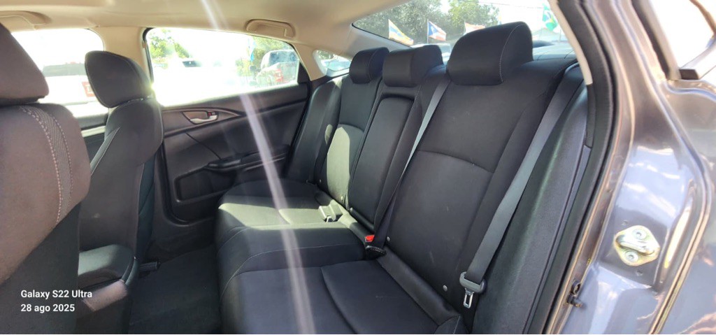 2018 Honda Civic Image 20