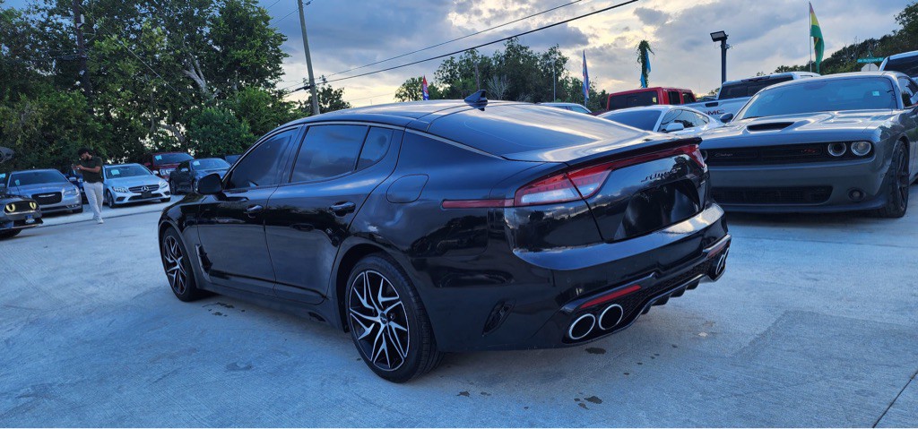 2022 Kia Stinger Image 9